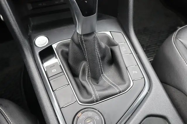 2022 Volkswagen Tiguan - Photo 23