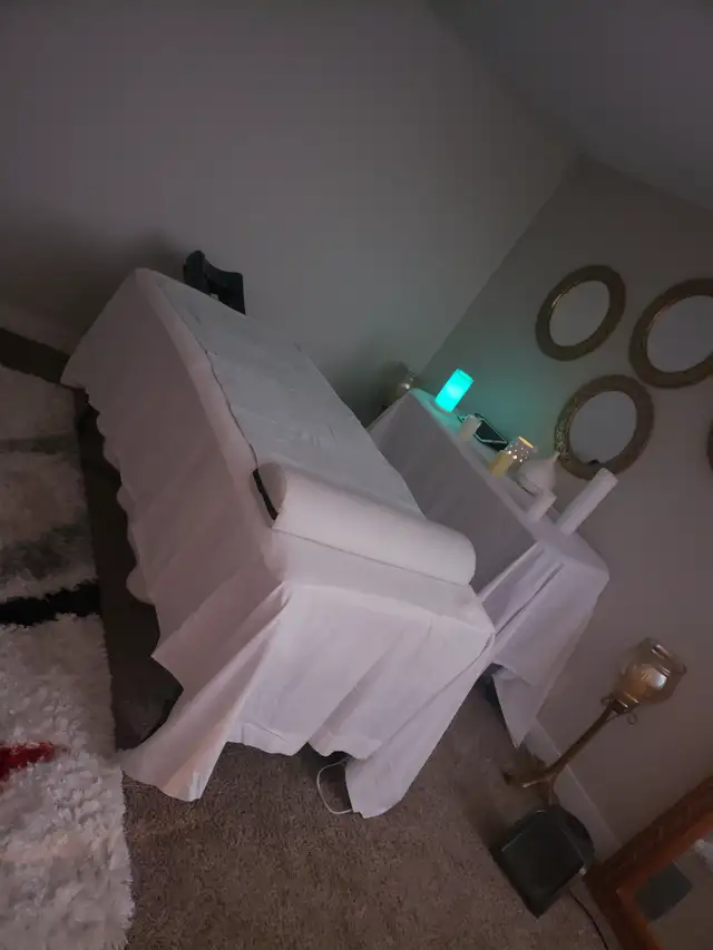 DEEP TISSUE MASSAGE SWEDISH RELAXATION - Photo 4