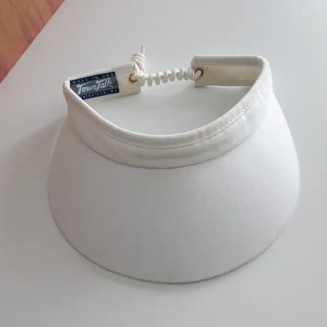 3 CASQUETTES NEUVES GOLF, 22'TOUR TETE AJUSTABLE: $5.00 CHACUNE - Photo 4