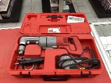 perceuse à coude Milwaukee filaire