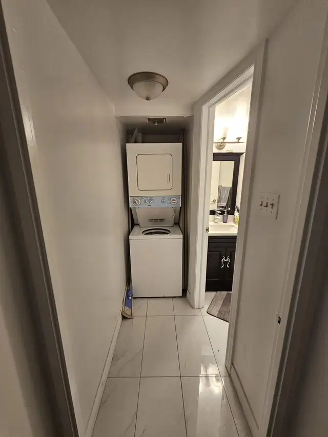 Furnished, Bright  Apartment Master Bedroom Near UTSC Centennial - Photo 6