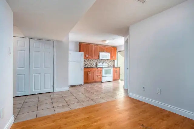 1 Bedroom Basement Walkout Guelph East End - Photo 8