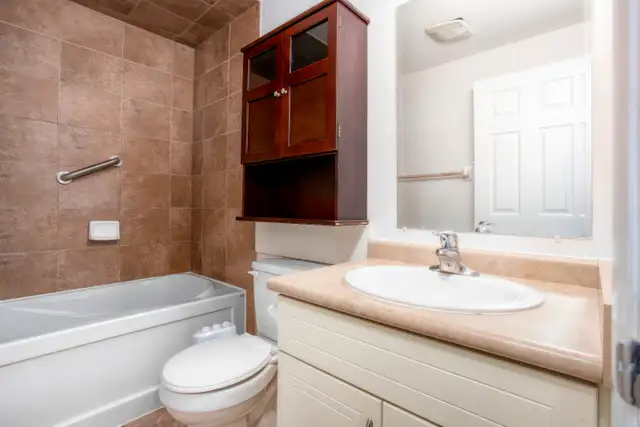 1 Bedroom Basement Walkout Guelph East End - Photo 13