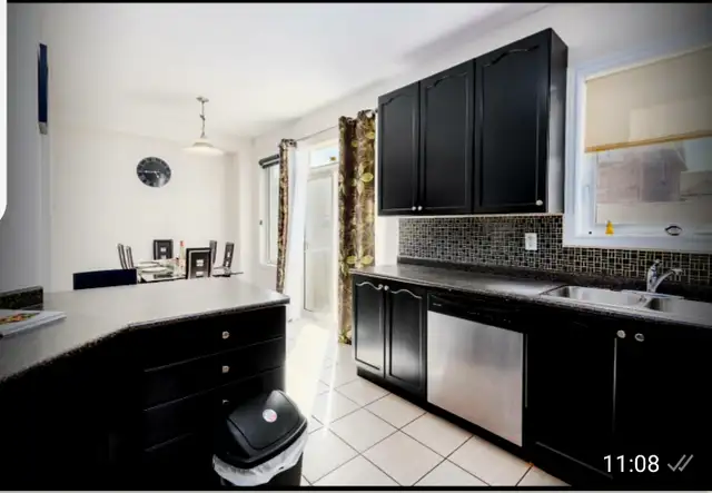 4 BD House /Rooms for rent in Heartland Mississauga - Photo 10