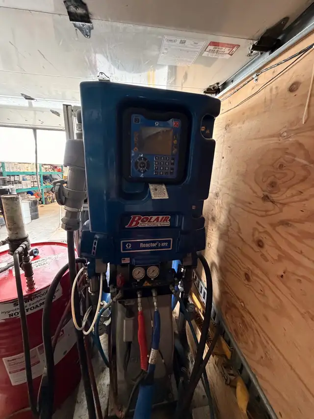spray foam rig truck GRACO - Photo 7