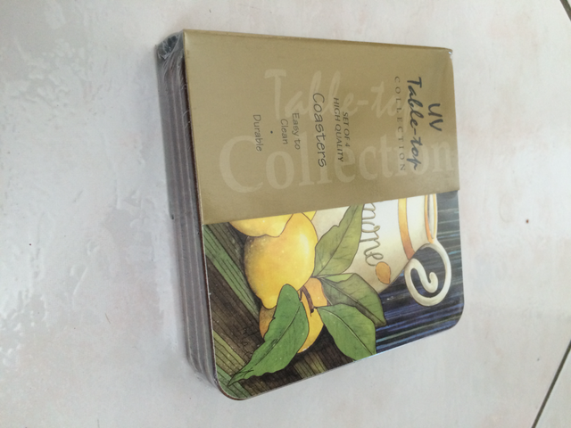 4 SOUS-VERRES NEUFS TABLE-TOP SCELLÉS DANS BOITE CADEAU: $10.00 - Photo 3