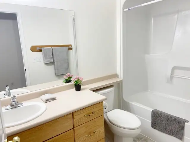 Top floor, 2 Bedroom Condo for Rent in Drayton Valley - Photo 5