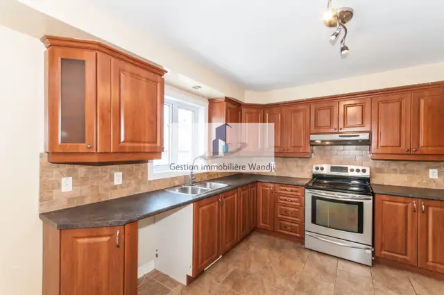 Maison à Louer - 272 rue Arthur Quesnel - Photo 5