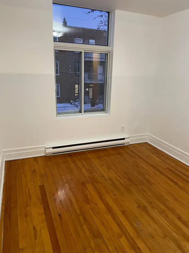 A LOUER VERDUN 4 1/2 FOR RENT $1325/MOIS -  LE 1 JUILLET 2026 - Photo 4