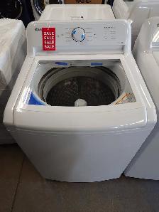 Frigidaire '30' Stainless Steel Freestanding Electric Range on S