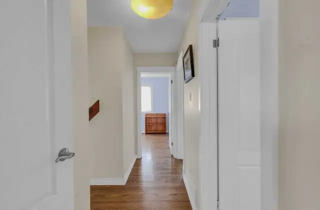 Spacious Room For Rent - Photo 5