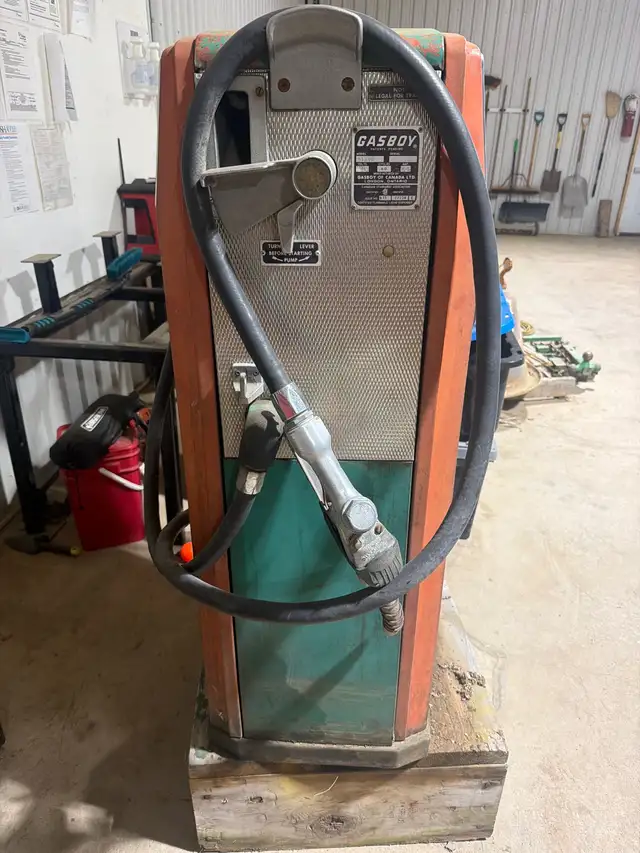 Vintage Gasboy Fuel Pump - Photo 3