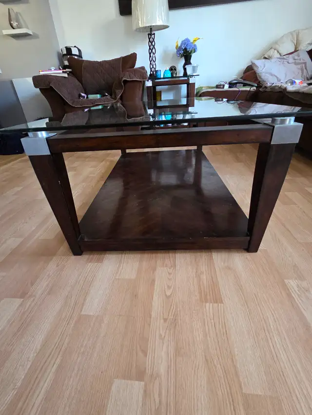 Coffe tables, end tables and lamps - Photo 2