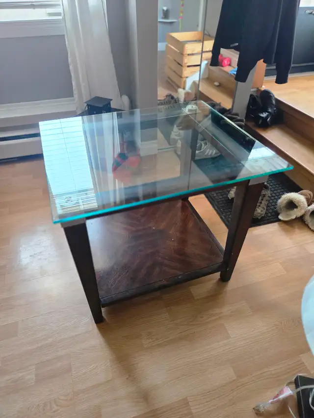 Coffe tables, end tables and lamps - Photo 4