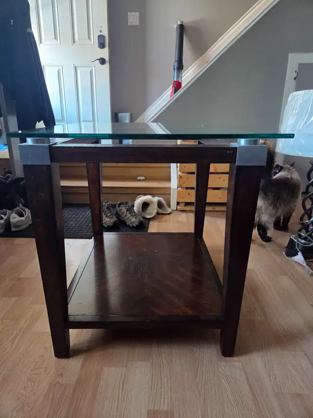 Coffe tables, end tables and lamps - Photo 5