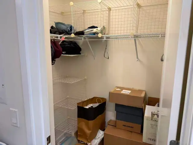 Adelaide and John Luxury Studio Condo for Rent at Downtown TRT - Photo 9