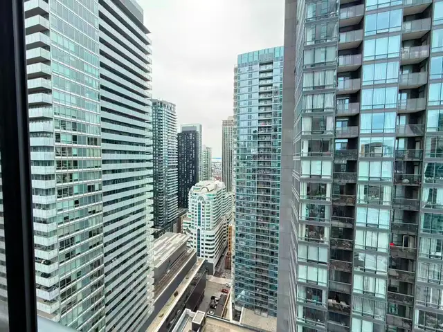 Adelaide and John Luxury Studio Condo for Rent at Downtown TRT - Photo 12