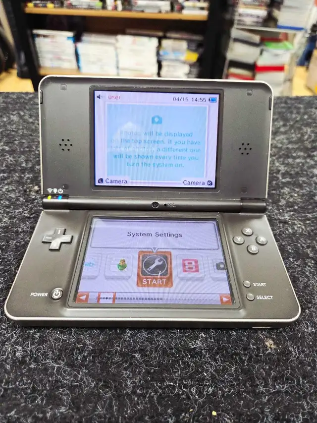 Nintendo DSI XL