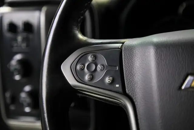 2017 Chevrolet Silverado 1500 LTZ 5.3L V8 4X4 CREW CAB|NOACCIDEN - Photo 17
