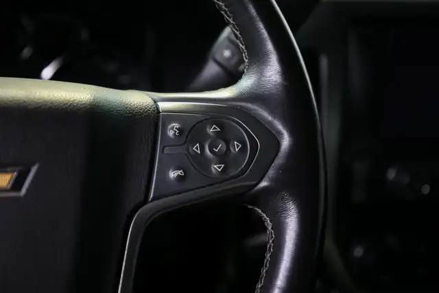 2017 Chevrolet Silverado 1500 LTZ 5.3L V8 4X4 CREW CAB|NOACCIDEN - Photo 18