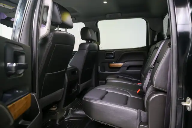 2017 Chevrolet Silverado 1500 LTZ 5.3L V8 4X4 CREW CAB|NOACCIDEN - Photo 26