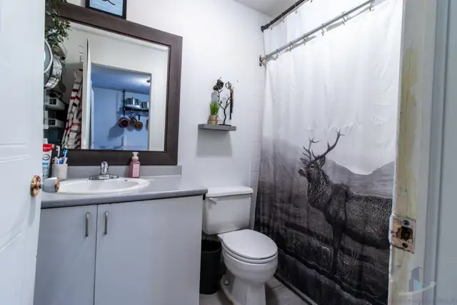 Appartement à Louer - 17 rue Damphousse #1 - Photo 9