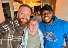 STRONG ALBERTA MOVING CO// 30% OFF APRIL SERVICE