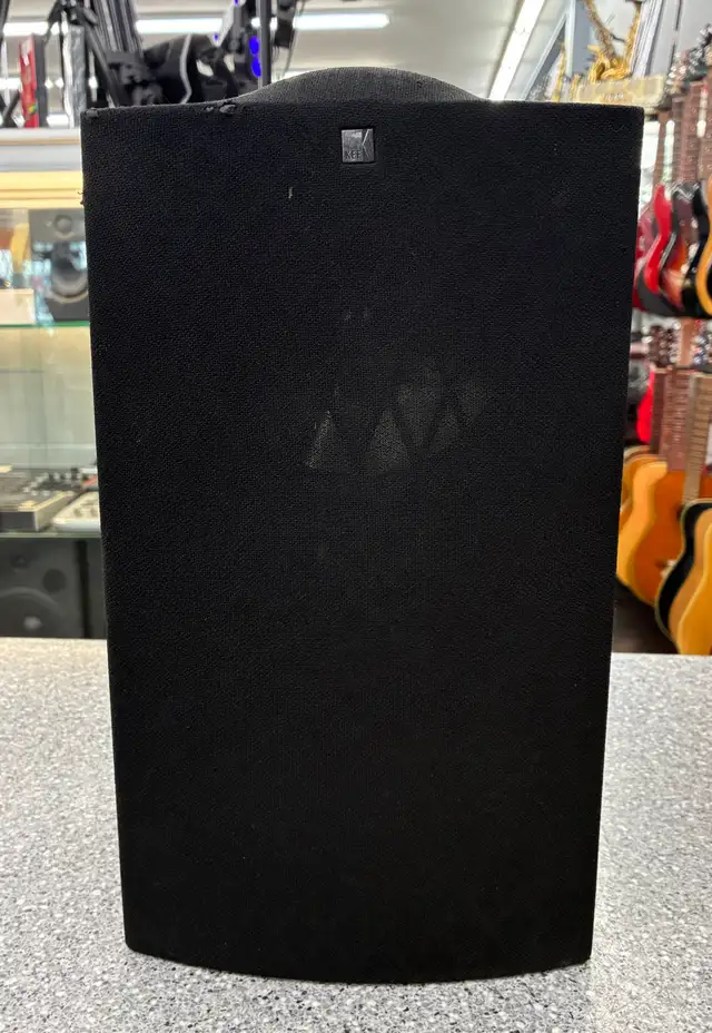 Kef IQ3 SPF 3500 Bookshelf Speakers - Photo 2