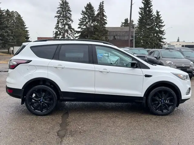 2018 FORD ESCAPE SE – 1.5L TURBO – AWD -80,123 KM -ACCIDENT FREE - Photo 5