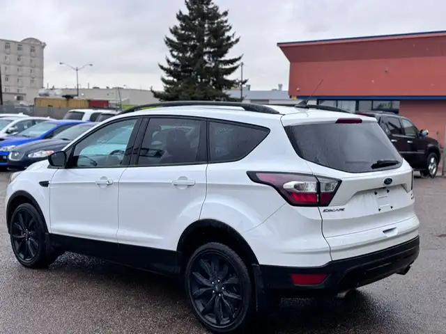 2018 FORD ESCAPE SE – 1.5L TURBO – AWD -80,123 KM -ACCIDENT FREE - Photo 8