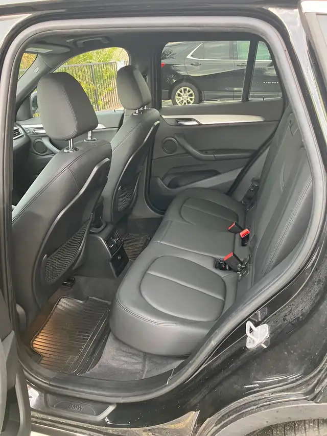 2018 BMW X1 - Mint Condition - Photo 4