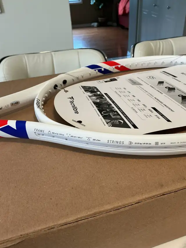 Tecnifibre Tfight 300 tennis racquet - Photo 3