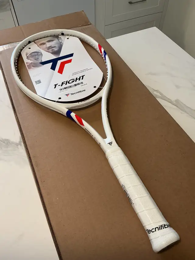 Tecnifibre Tfight 300 tennis racquet - Photo 5