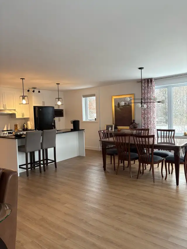 51/2 avec garage 2800 pieds carrés Sherbrooke - Photo 3