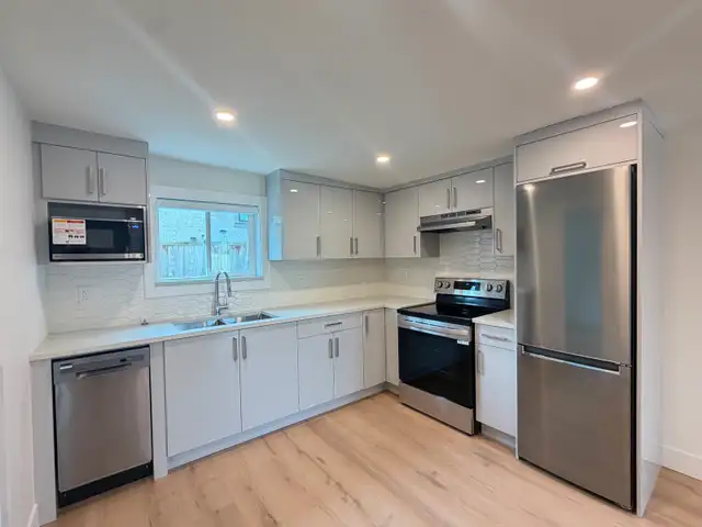 1 Bedroom, 1 Bathroom Suite for Rent – Richmond (Bargen Drive) - Photo 2