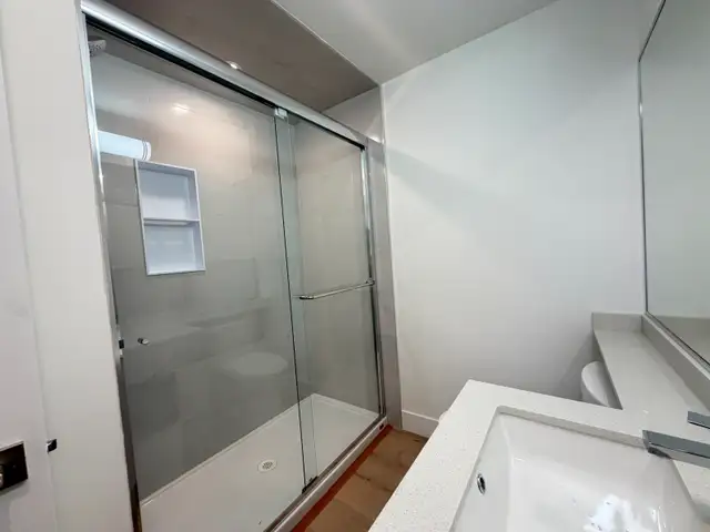 1 Bedroom, 1 Bathroom Suite for Rent – Richmond (Bargen Drive) - Photo 9