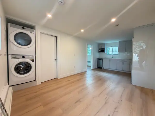 1 Bedroom, 1 Bathroom Suite for Rent – Richmond (Bargen Drive) - Photo 10