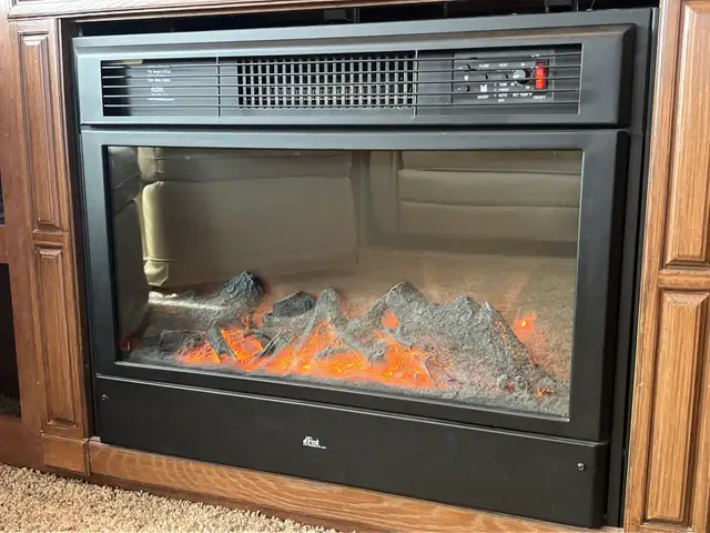 2012 Heartland Bighorn 3685RL SPACIOUS,, COUPLES UNIT - Photo 18