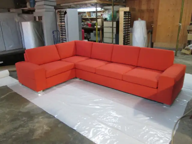 sofa sur mesure fait ici a Montréal Nord - Photo 4