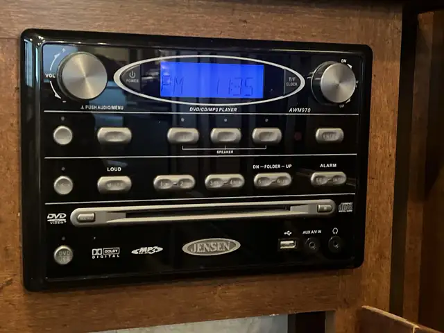 2012 Coachmen Chaparral 30RLS, SPACIOUS, COUPLES UNIT - Photo 17