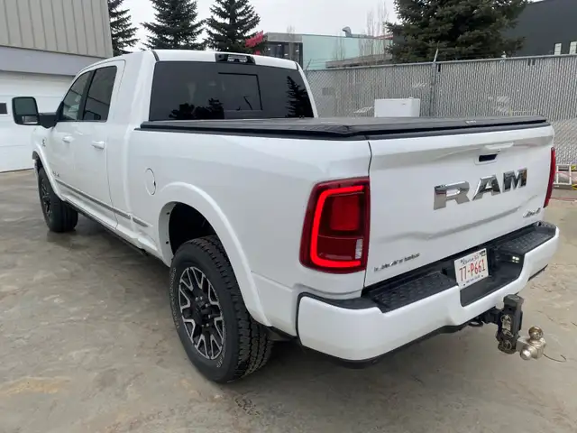 2026 Ram Limited Longhorn Diesel - Photo 3