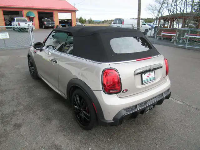 2023 MINI Convertible John Cooper Works SUPER RARE IN SUPER S - Photo 11