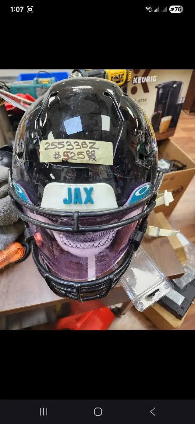 Jacksonville Jaguars Helmet - Photo 4