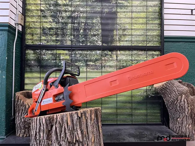 Équipement d’entretien de pelouse disponible aux enchères - Photo 6