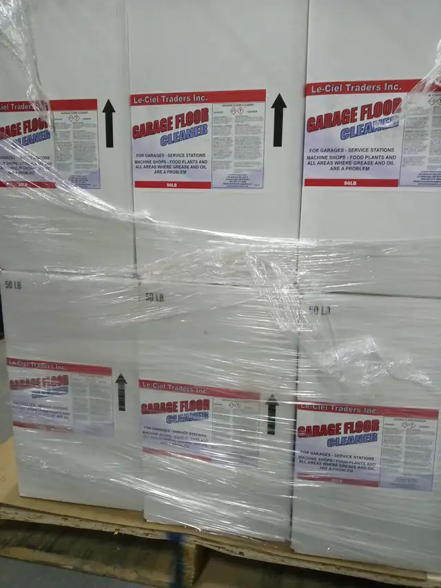 Commercial Floor Squeegee & Brooms - Photo 5