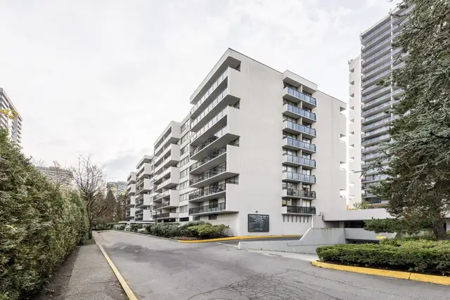 2 Bedroom Apartment for Rent - 9502 Erickson Drive - Photo 2