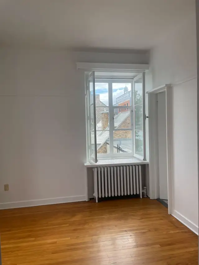 Superbe 3 1/2, Vieux-Québec rénové ! Juillet - Photo 10