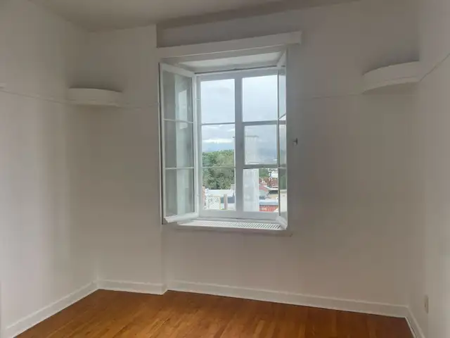 Superbe 3 1/2, Vieux-Québec rénové ! Juillet - Photo 11