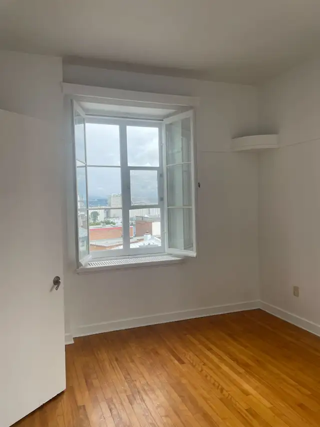 Superbe 3 1/2, Vieux-Québec rénové ! Juillet - Photo 13