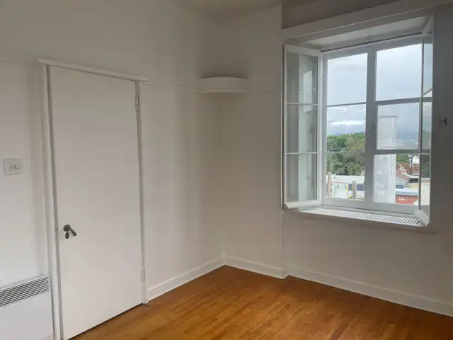 Superbe 3 1/2, Vieux-Québec rénové ! Juillet - Photo 14